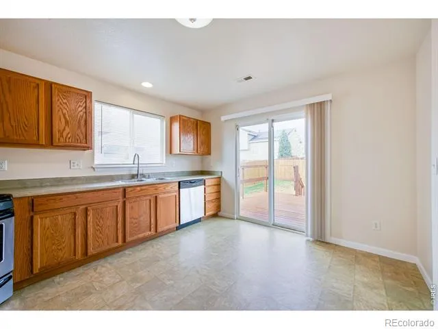 426 Heritage Lane Johnstown, CO 80534