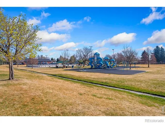 426 Heritage Lane Johnstown, CO 80534
