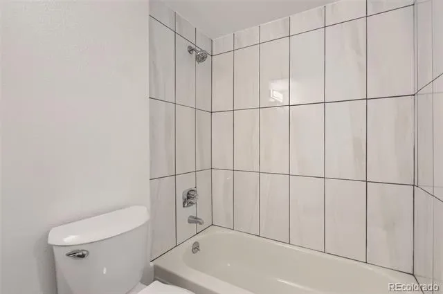 932 S Dearborn #8 Aurora, CO 80012