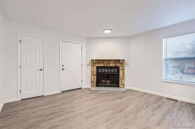 932 S Dearborn #8 Aurora, CO 80012