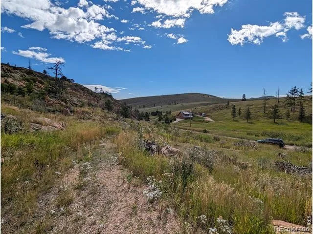 1737 Eiger Road Livermore, CO 80536