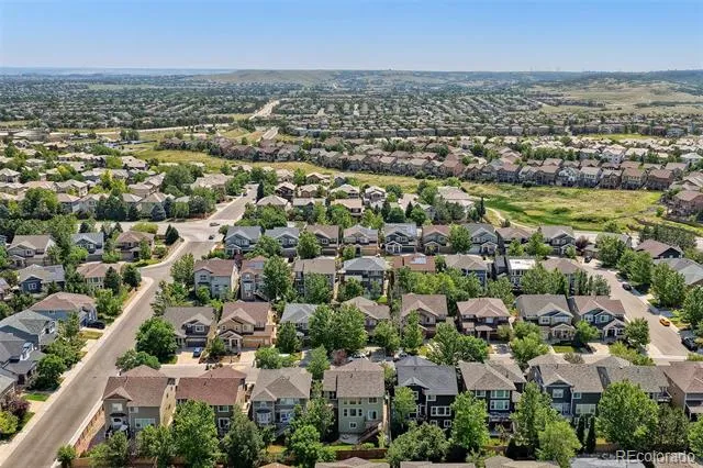 10805 Hickory Ridge Street Highlands Ranch, CO 80126