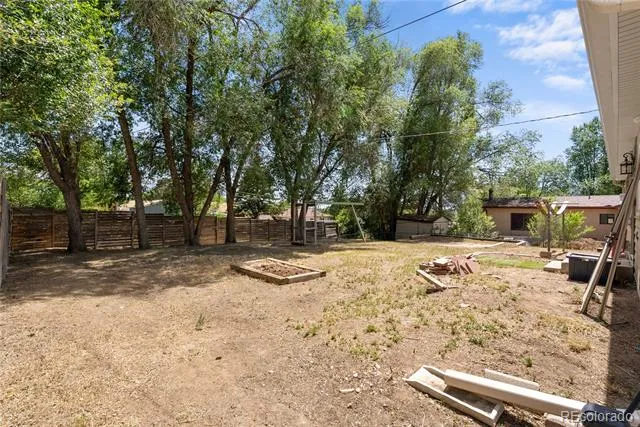 4011 E Pikes Peak Avenue Colorado Springs, CO 80909