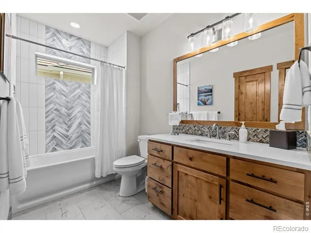 3284 Danzante Bay Court Berthoud, CO 80513
