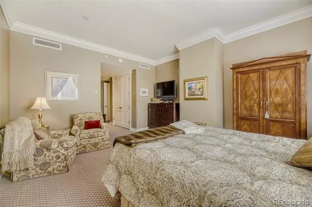 2400 E Cherry Creek South Drive #203 Denver, CO 80209