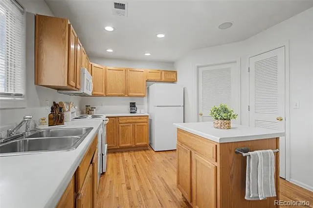 4975 Universal Heights Colorado Springs, CO 80916
