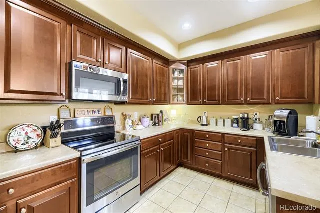 10588 Parkington Lane #D Highlands Ranch, CO 80126