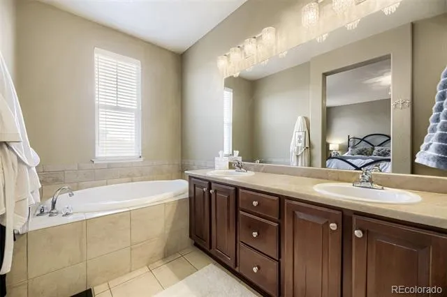 10588 Parkington Lane #D Highlands Ranch, CO 80126