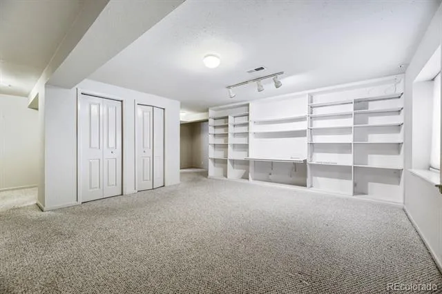 6808 Lupine Way Arvada, CO 80007