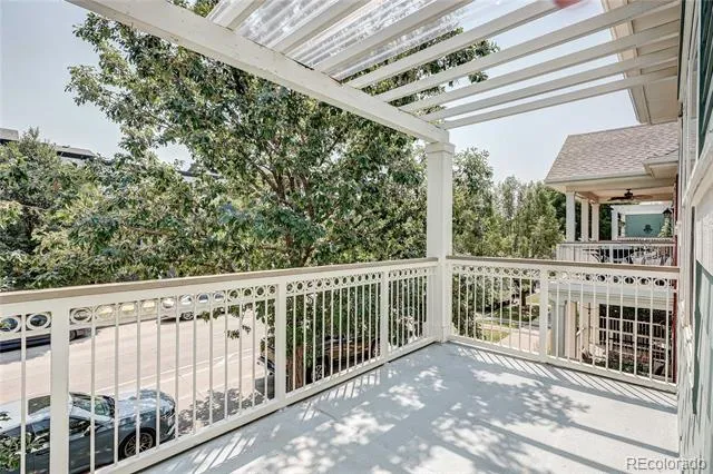 2723 Roslyn Street Denver, CO 80238