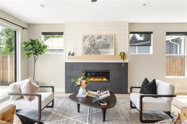 2702 S Bannock Street Englewood, CO 80110