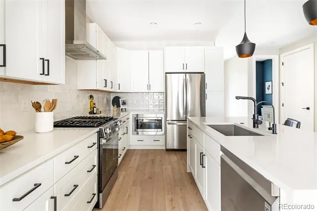 2702 S Bannock Street Englewood, CO 80110