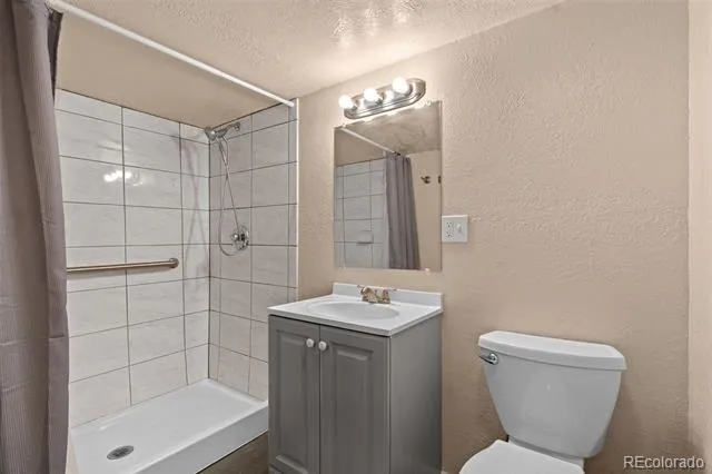 37 Evergreen Street Broomfield, CO 80020
