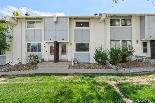 37 Evergreen Street Broomfield, CO 80020