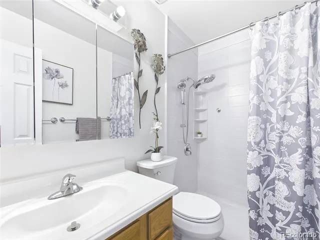 6550 Benton Street Arvada, CO 80003