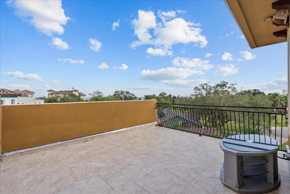 541 Villa Drive Seabrook, TX 77586