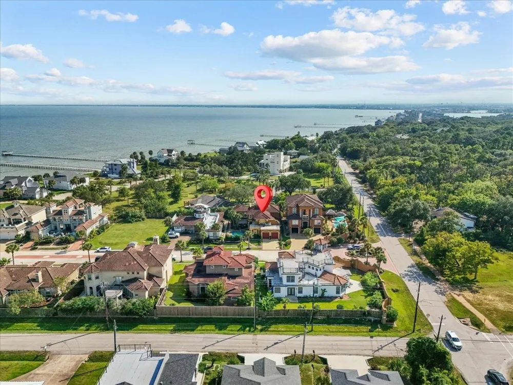 541 Villa Drive Seabrook, TX 77586