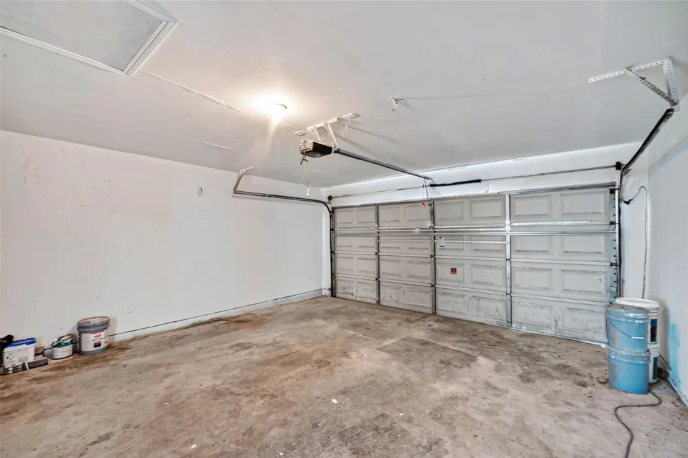 4403 Sprangletop Avenue Baytown, TX 77521