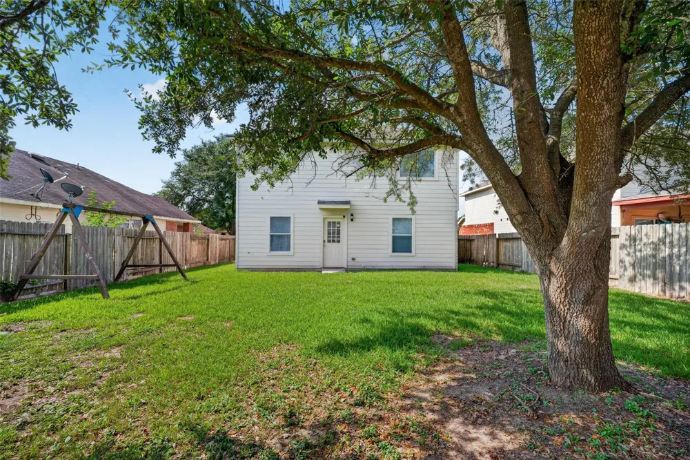 4403 Sprangletop Avenue Baytown, TX 77521