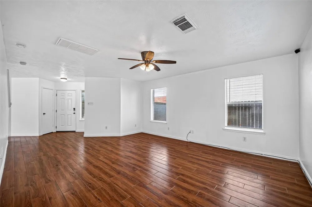 4403 Sprangletop Avenue Baytown, TX 77521