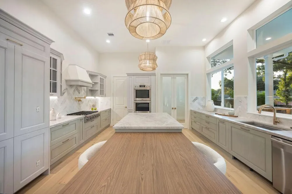 5535 Birdwood Road Houston, TX 77096