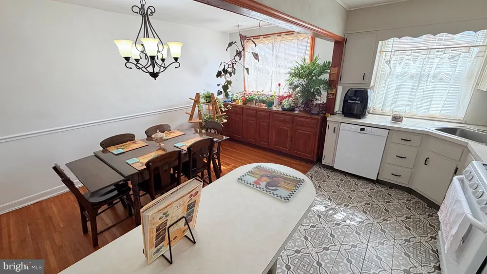 2112 PRINCETON AVENUE Philadelphia, PA 19149