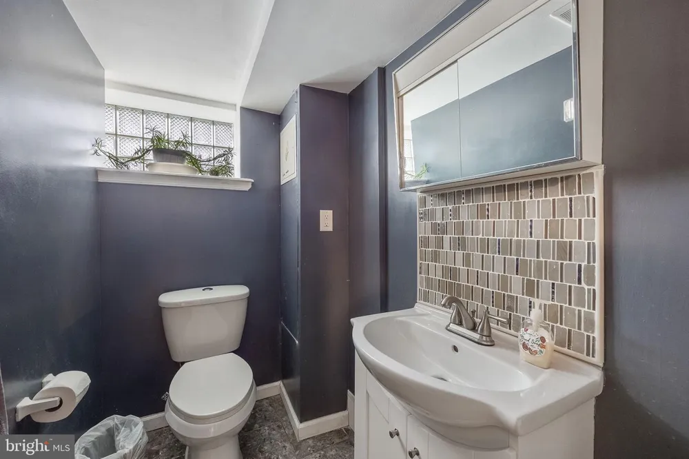 2112 PRINCETON AVENUE Philadelphia, PA 19149