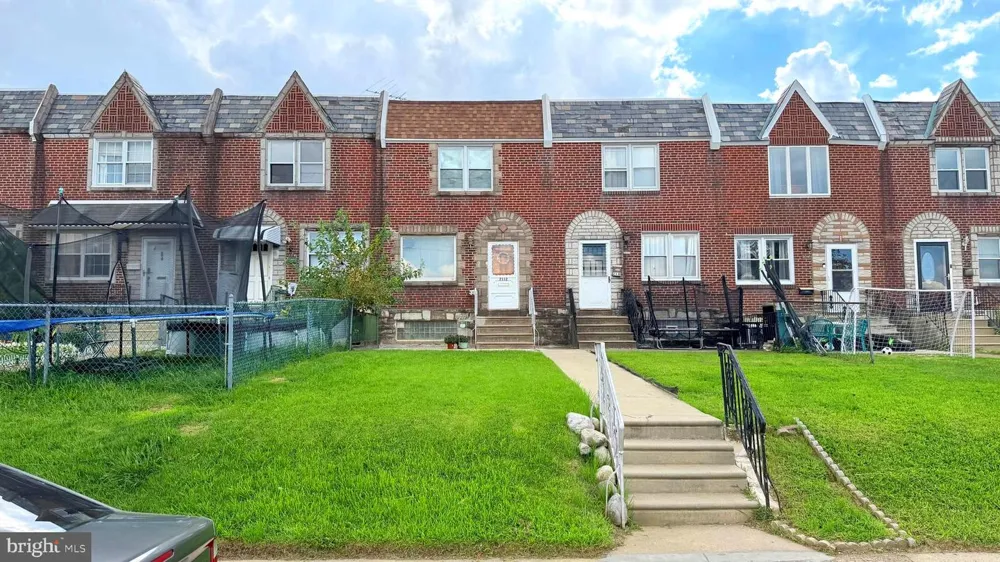 2112 PRINCETON AVENUE Philadelphia, PA 19149
