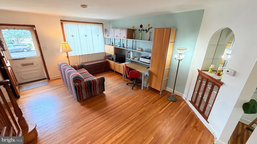 2112 PRINCETON AVENUE Philadelphia, PA 19149