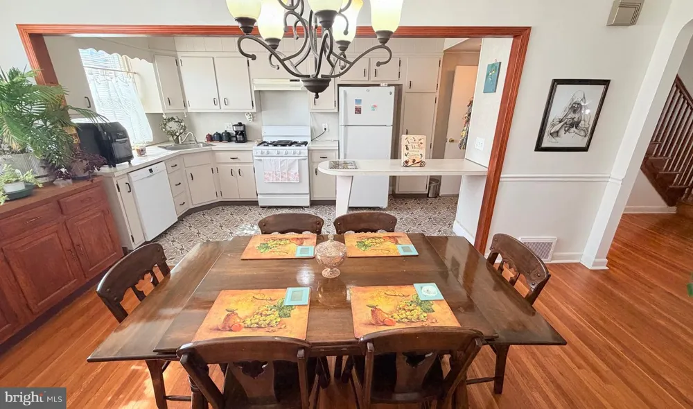 2112 PRINCETON AVENUE Philadelphia, PA 19149