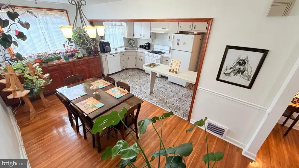 2112 PRINCETON AVENUE Philadelphia, PA 19149