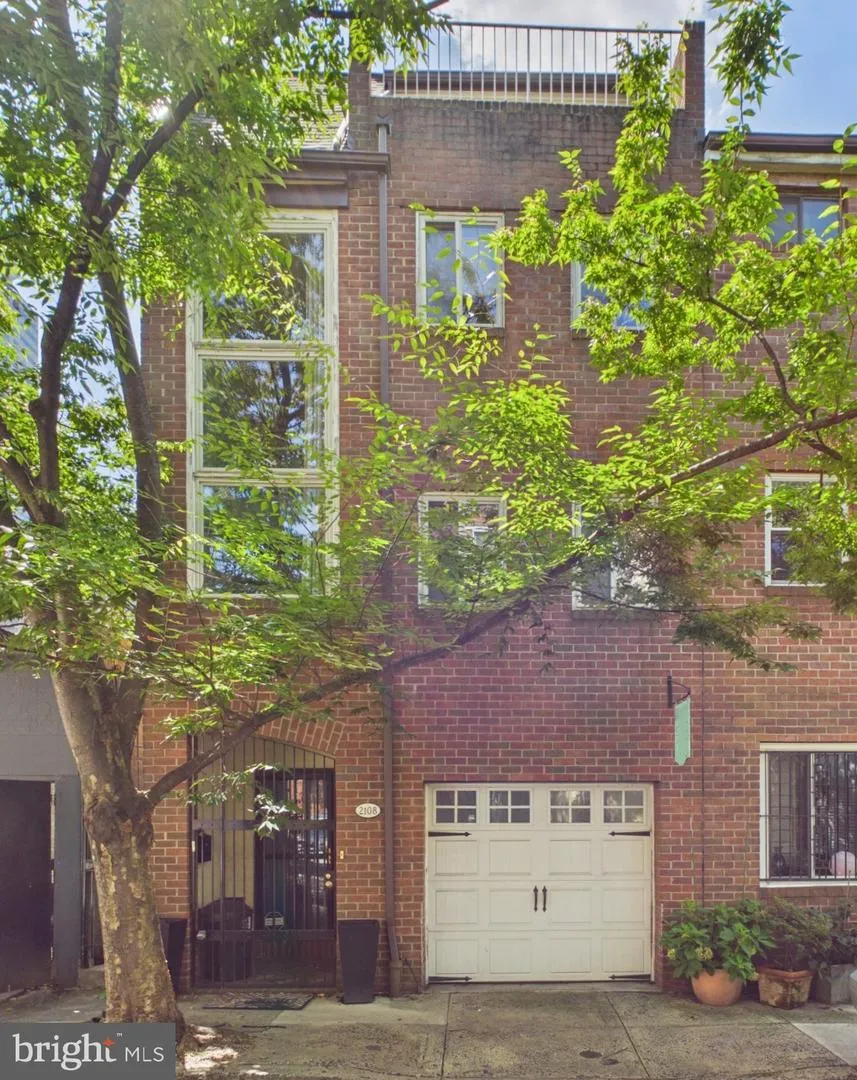 2108 APPLETREE STREET Philadelphia, PA 19103