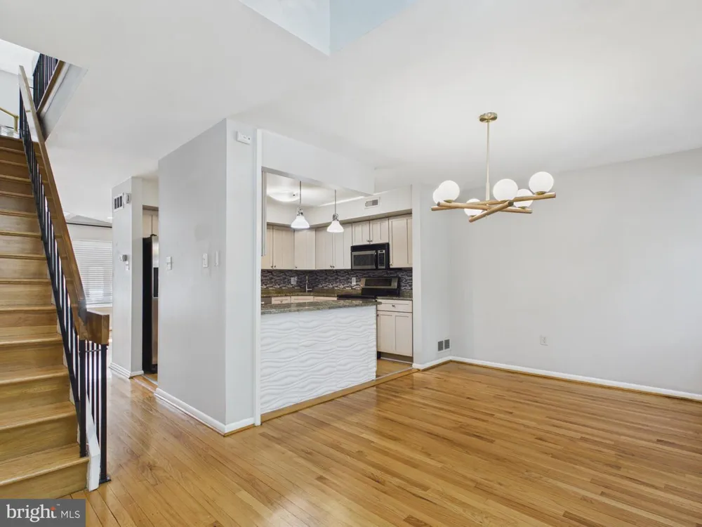 2108 APPLETREE STREET Philadelphia, PA 19103