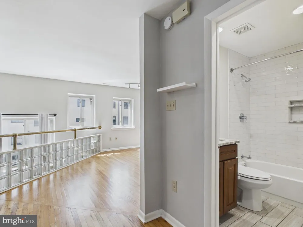 2108 APPLETREE STREET Philadelphia, PA 19103