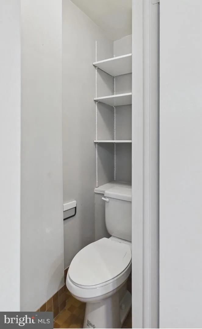 2108 APPLETREE STREET Philadelphia, PA 19103