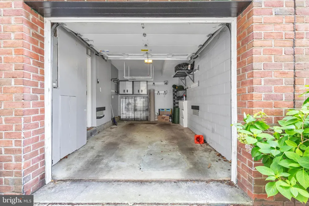 2108 APPLETREE STREET Philadelphia, PA 19103