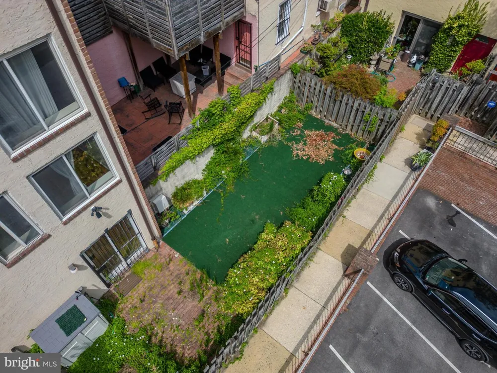 2108 APPLETREE STREET Philadelphia, PA 19103
