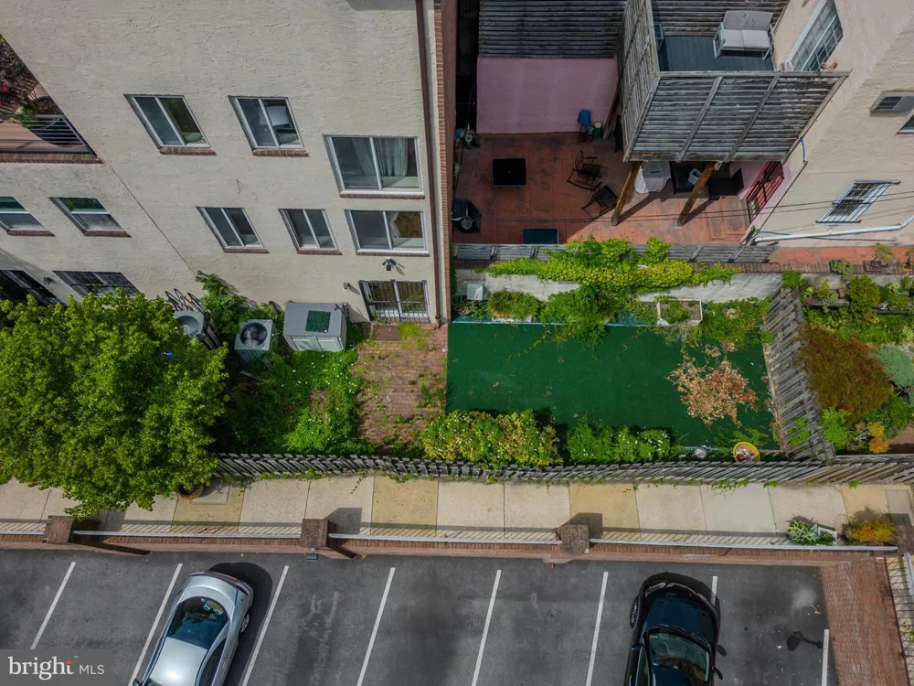 2108 APPLETREE STREET Philadelphia, PA 19103