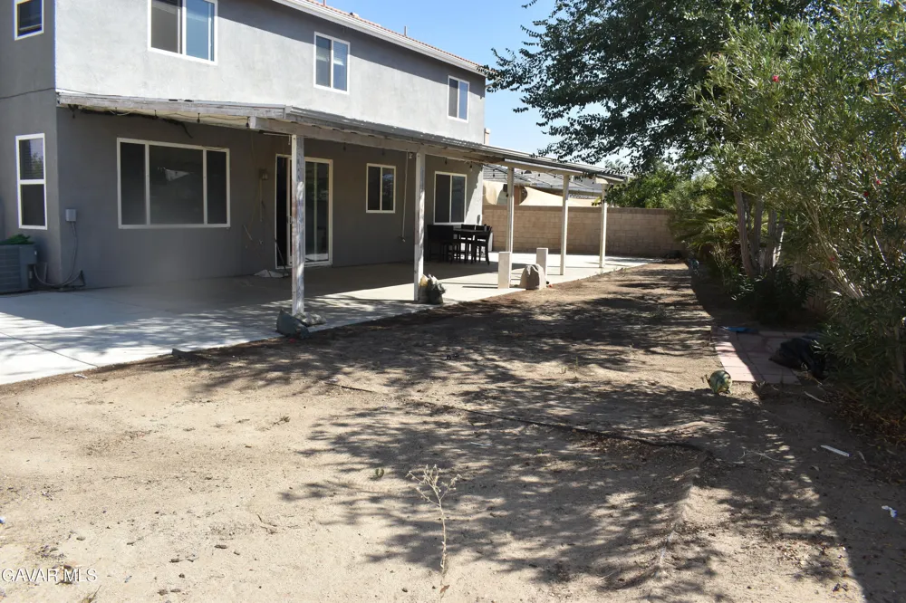 43033 Carpenter Drive Lancaster, CA 93535