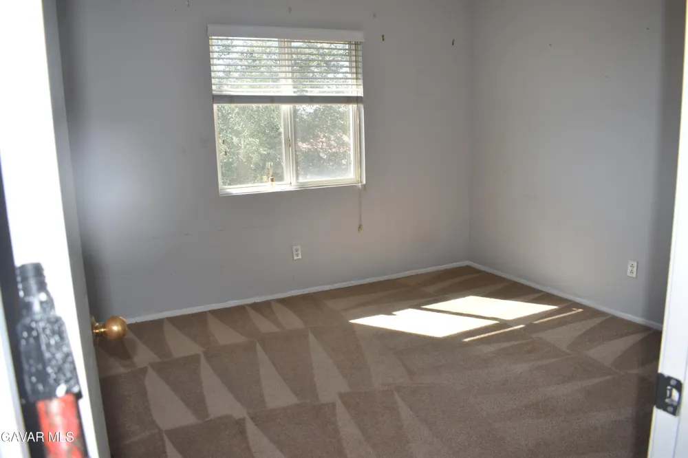 43033 Carpenter Drive Lancaster, CA 93535