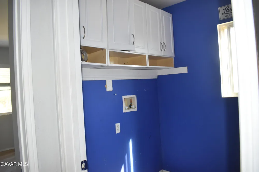 43033 Carpenter Drive Lancaster, CA 93535