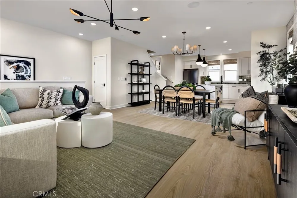 965 Angelene Rd #27 Covina, CA 91722