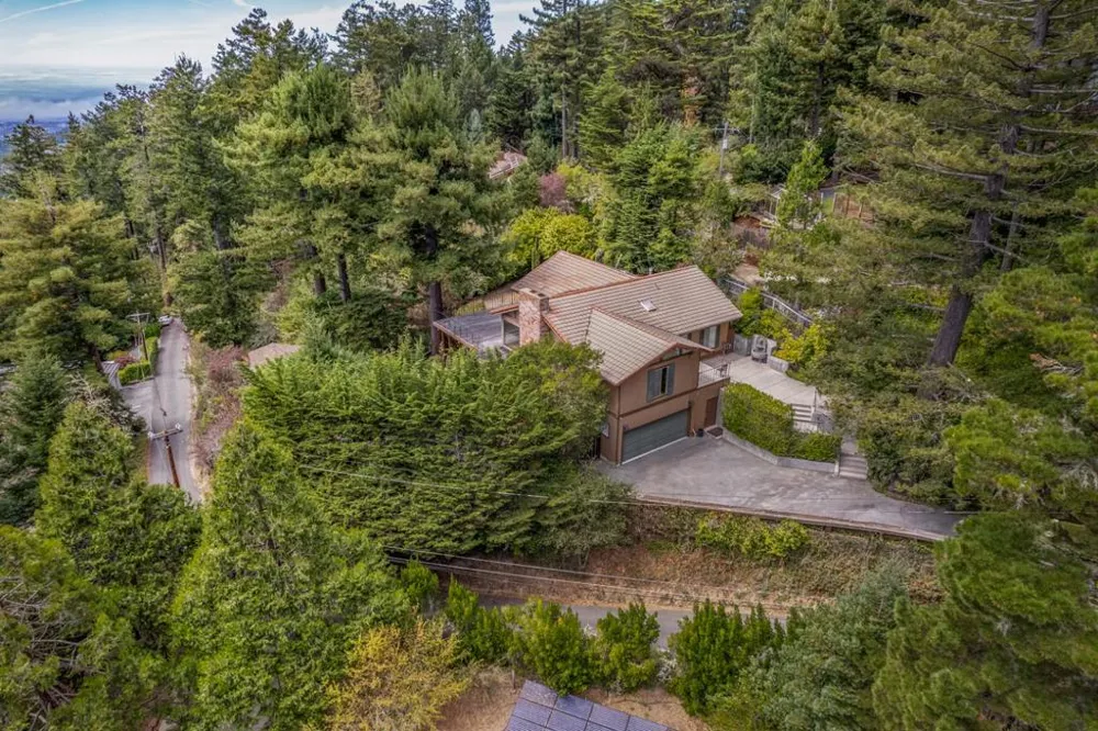 115 Forest View Road Woodside, CA 94062