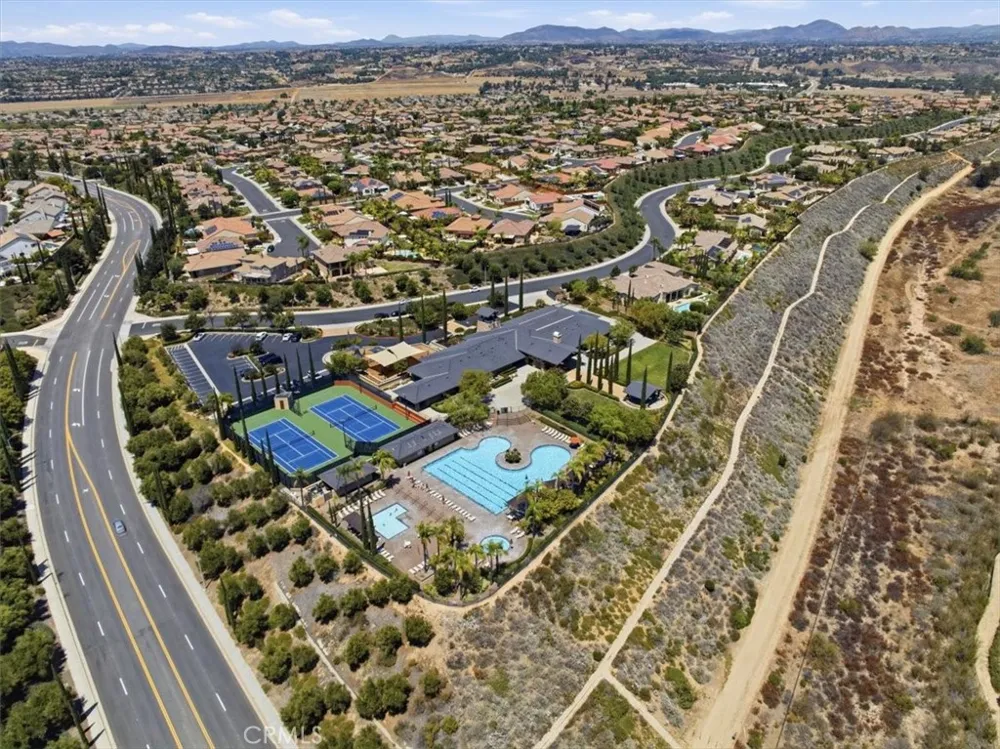 33849 Pegase Court Temecula, CA 92592