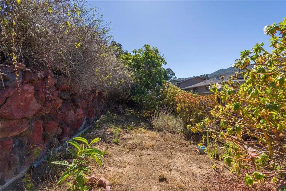 16 Malavear Court Pacifica, CA 94044