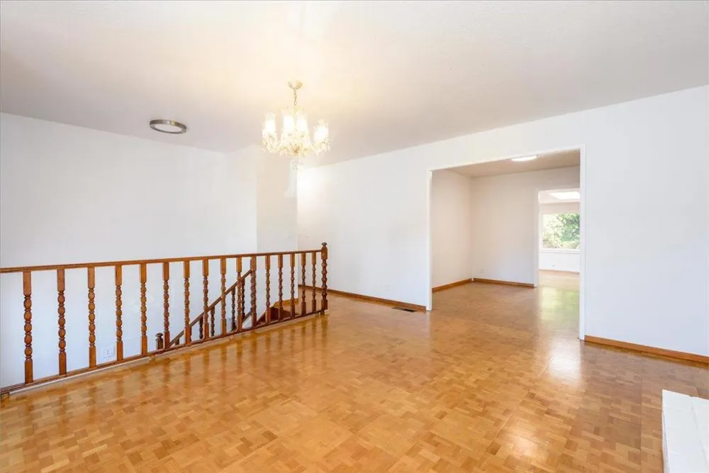 16 Malavear Court Pacifica, CA 94044