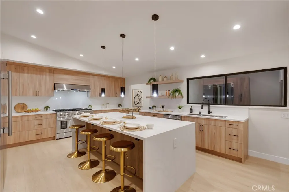 1947 Palacios Drive San Pedro, CA 90732