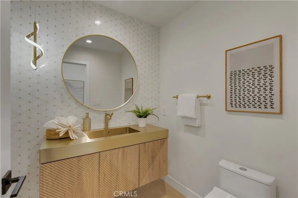 1947 Palacios Drive San Pedro, CA 90732