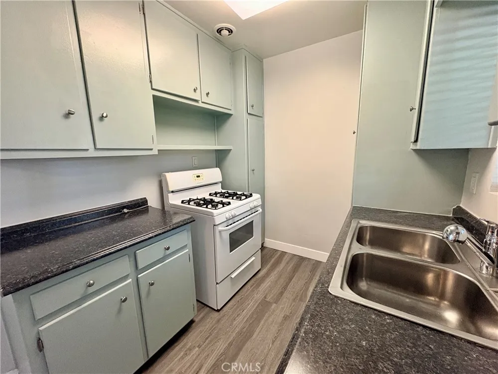 2145 F STREET #2147 La Verne, CA 91750