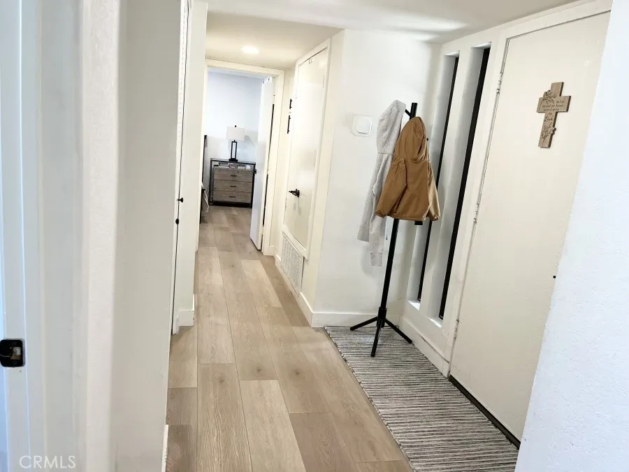 231 Bethany Burbank, CA 91504